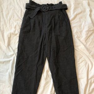 Really nice plaid trousers :)